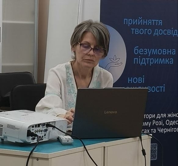 «Раніше ти була одна, а зараз із тобою спільнота»: як Позитивні жінки у Кривому Розі виборюють безпеку для жінок
